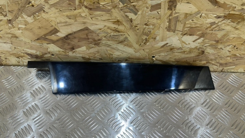 Молдинг на дверь передний левый Mercedes-Benz GLS - Class 2018 X166 OM642 A1666900187 контрактная