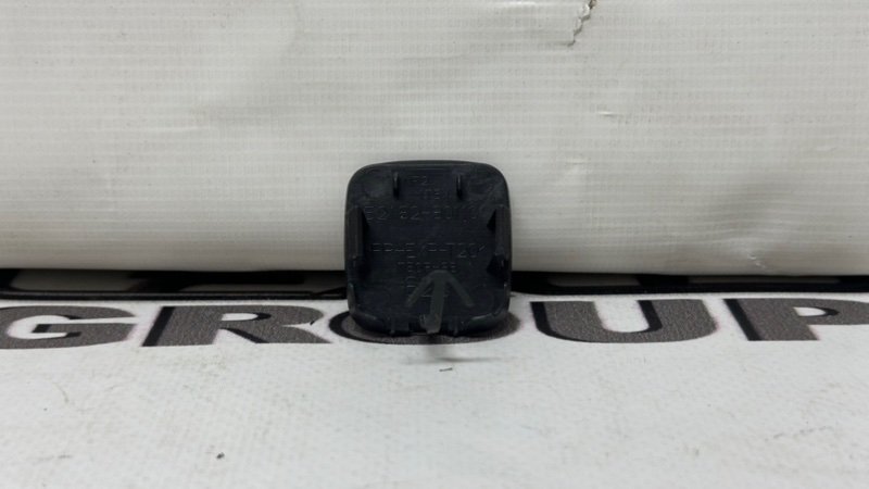 Заглушка бампера задняя GS300 2006 GRS190 3GRFSE