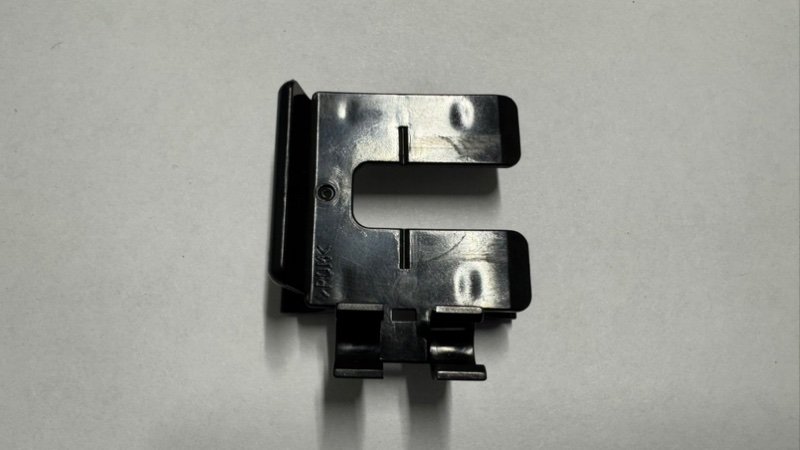 Кронштейн датчика парковки задний Lexus GS300 GRS190 3GRFSE