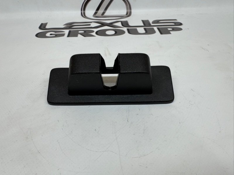 Накладка замка багажника задняя Land Rover Range Rover Sport 2020 L494 508PS LR034352 контрактная