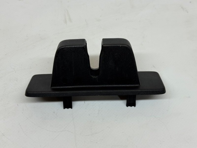 Накладка замка багажника задняя Range Rover Sport 2020 L494 508PS