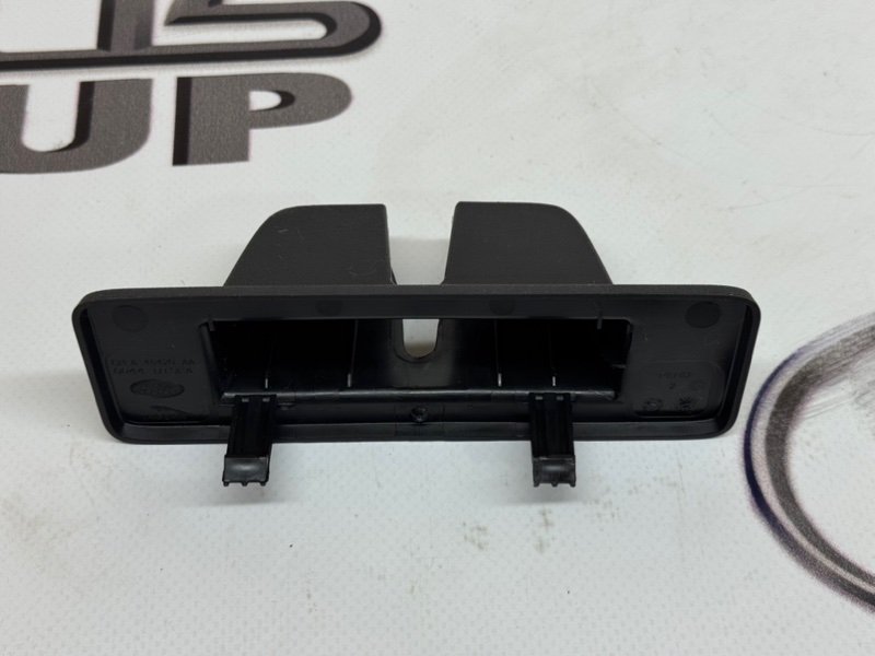 Накладка замка багажника задняя Range Rover Sport 2020 L494 508PS