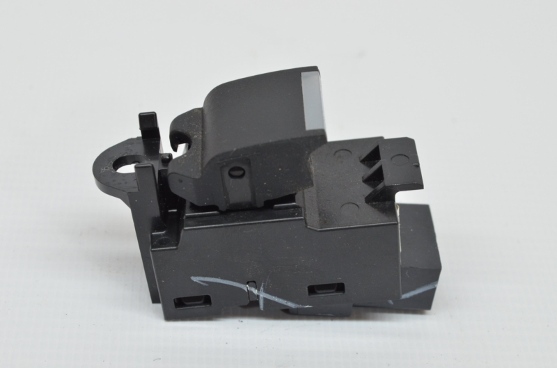 Кнопка стеклоподъемника Land Rover Range Rover Sport 2016 L494 508PS LR059773 контрактная