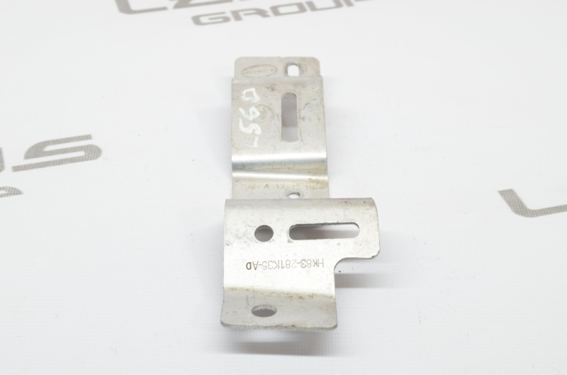 Кронштейн задний левый Range Rover Velar 2018 L560 AJ200P