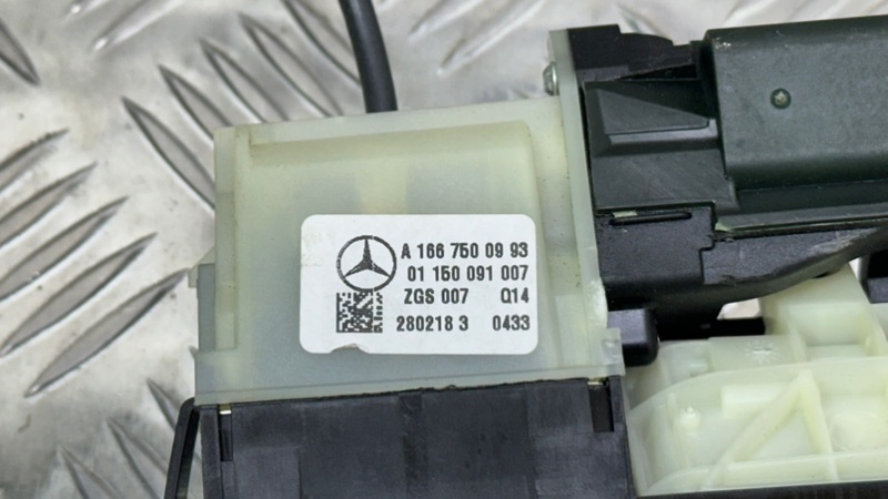 Камера заднего вида задняя Mercedes-Benz GLS - Class X166 OM642