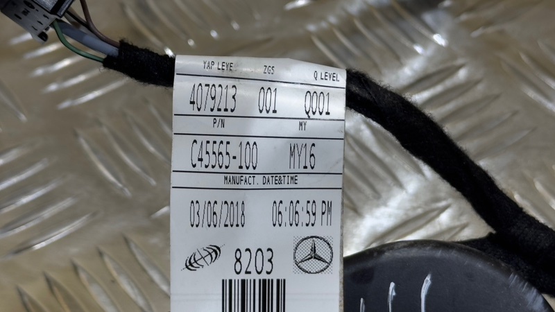 Проводка двери задняя правая GLS - Class 2018 X166 OM642