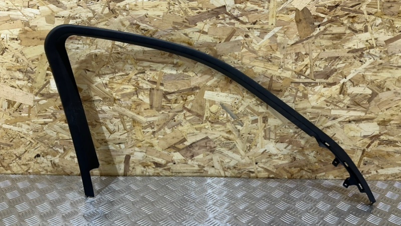 Молдинг на дверь передний левый Mercedes-Benz GLS - Class 2018 X166 OM642 A1667270178 контрактная