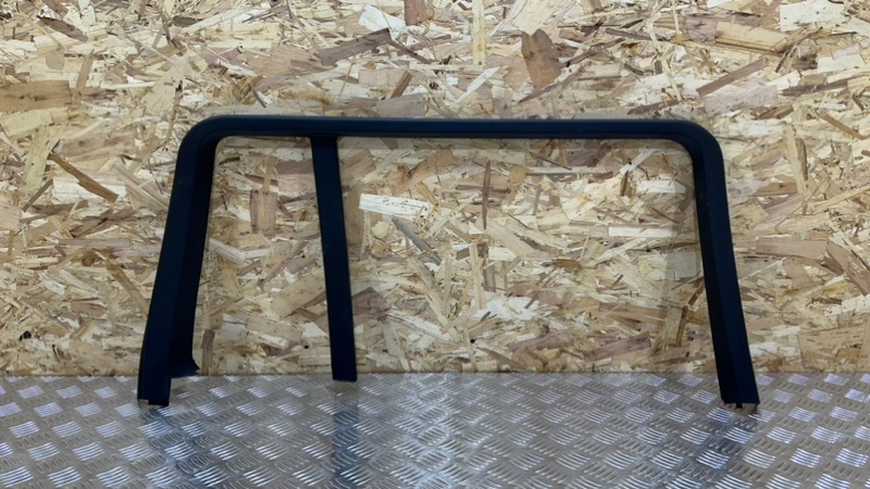 Обшивка двери задняя левая Mercedes-Benz GLS - Class 2018 X166 OM642 A1667370580 контрактная