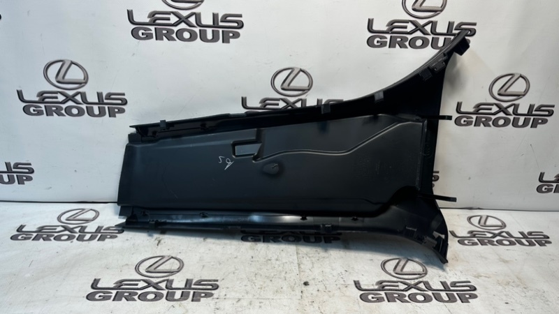 Обшивка салона правая GLS - Class 2018 X166 OM642