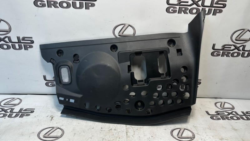 Накладка торпеды передняя Mercedes-Benz GLS - Class 2018 X166 OM642 A1666801808 контрактная