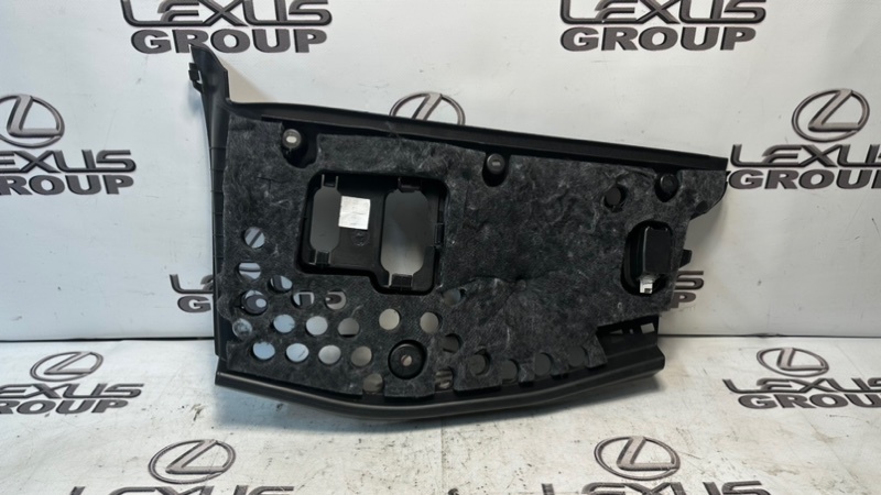 Накладка торпеды передняя GLS - Class 2018 X166 OM642