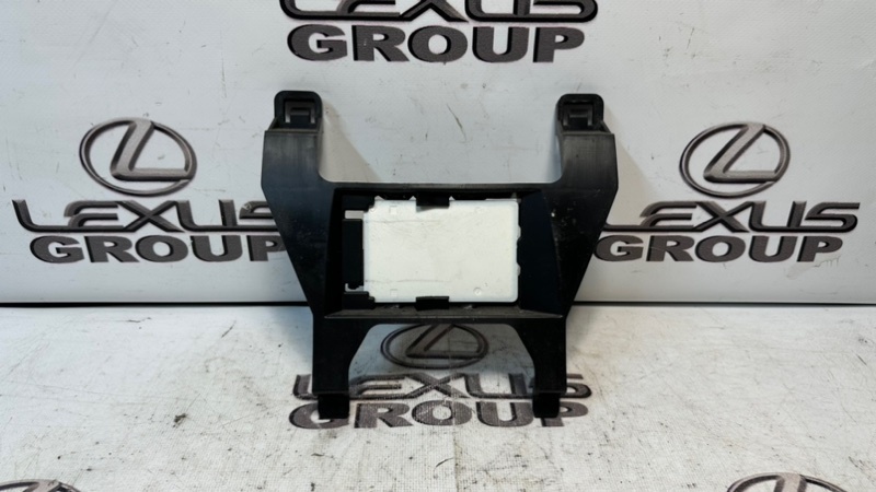 Датчик мертвых зон задний GLS - Class 2018 X166 OM642 Датчик мертвых зон задний GLS - Class 2018 X166 OM642