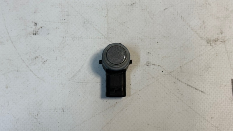 Запчасть датчик парковки Mercedes-Benz GLS - Class 2018 X166 OM642 A0009055504 контрактная Датчик парковки Mercedes-Benz GLS - Class 2018 X166 OM642 A0009055504 контрактная