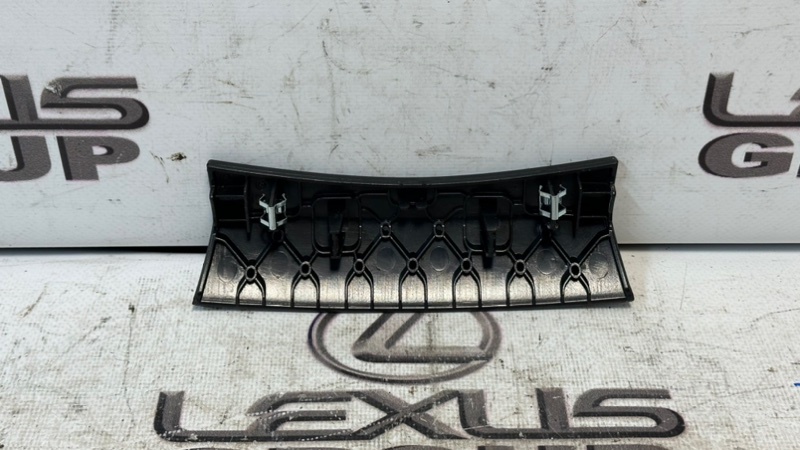 Накладка консоли X6 2012 E71 N57D30C Накладка консоли X6 2012 E71 N57D30C