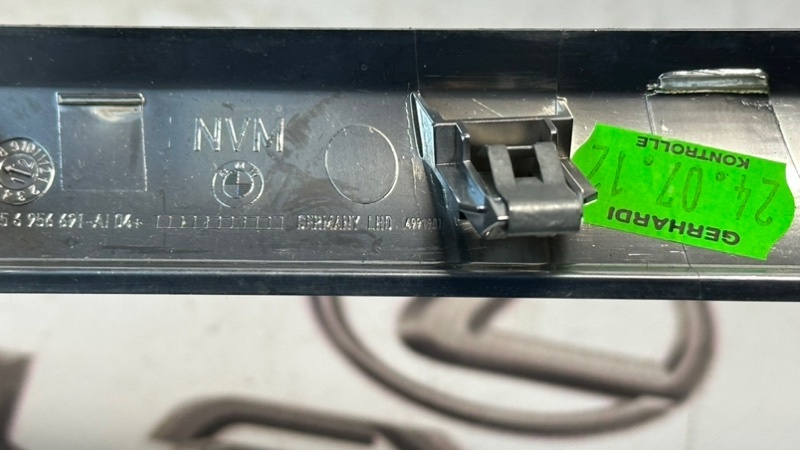 Накладка декоративная левая X6 2012 E71 M57D30TU2