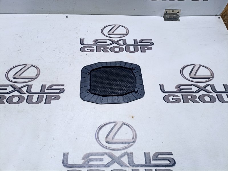 Крышка динамика BMW X5 F15 M50DX