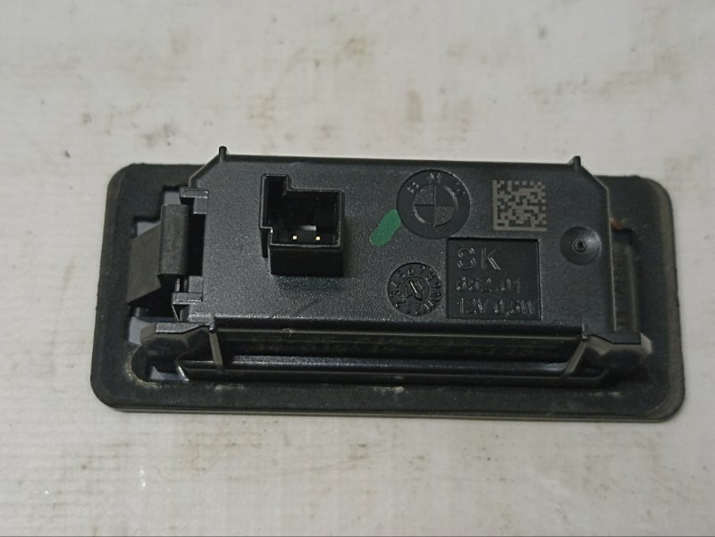 Фонарь подсветки номера задний BMW X5 F15 M50DX