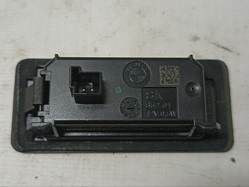 Фонарь подсветки номера задний BMW X5 F15 M50DX