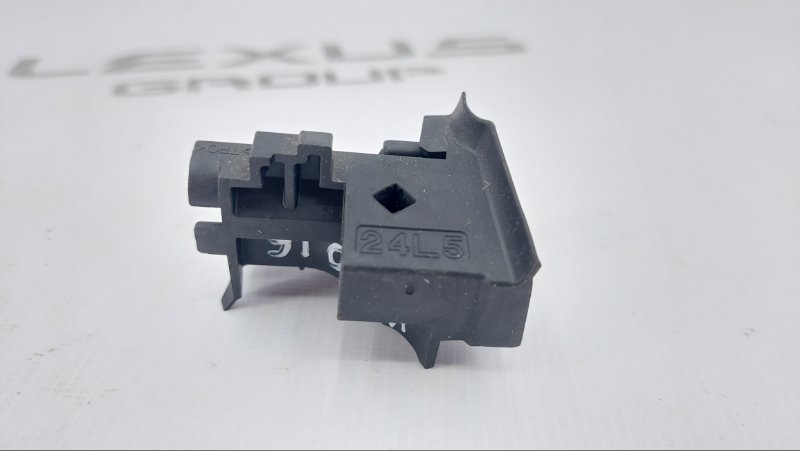 Уплотнитель двери задний левый ES200 2020 ASZ10 6ARFSE Уплотнитель двери задний левый ES200 2020 ASZ10 6ARFSE