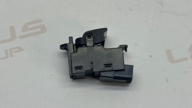 Кнопка стеклоподъемника Range Rover Sport 2019 L494 508PS