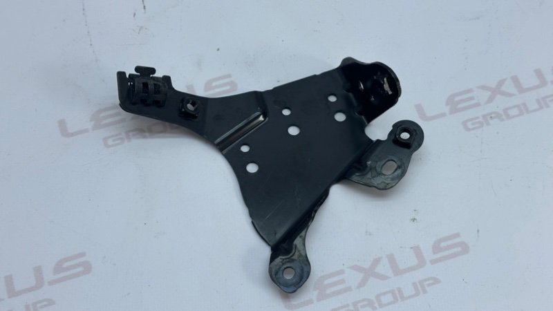 Кронштейн Land Rover Range Rover Sport 2018 L494 30DDTX LR104408 контрактная