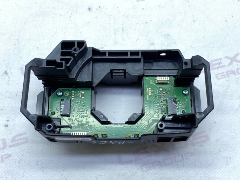 Запчасть кронштейн JAGUAR E-PACE 2020 X540 AJ20D4 J9C313N064FC контрактная Кронштейн JAGUAR E-PACE 2020 X540 AJ20D4 J9C313N064FC контрактная