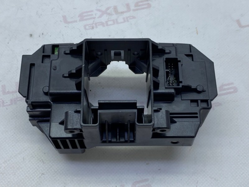 Кронштейн E-PACE 2020 X540 AJ20D4 Кронштейн E-PACE 2020 X540 AJ20D4