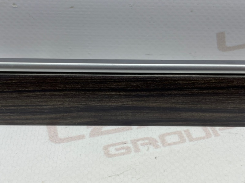 Накладка торпеды правая Toyota Land Cruiser Prado GDJ150 1GDFTV