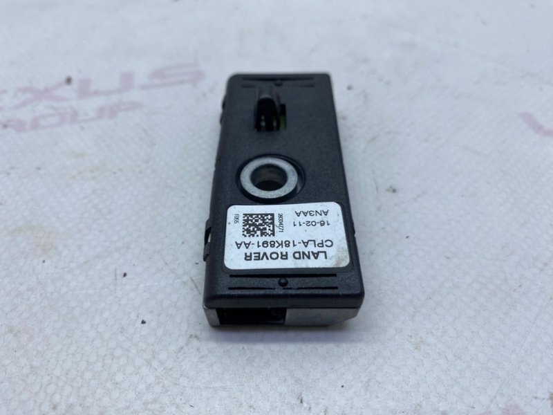 Усилитель антенны Range Rover 2016 L405 448DT