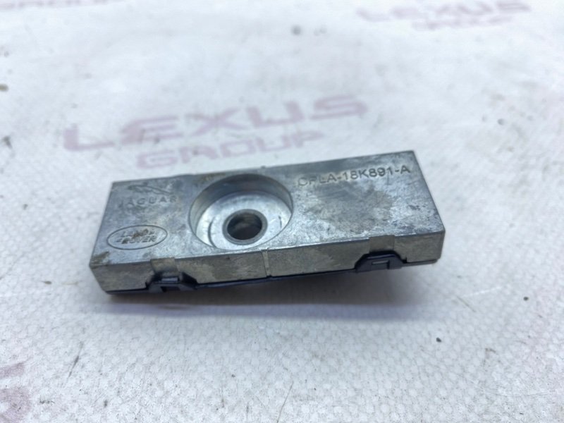 Усилитель антенны Range Rover 2016 L405 448DT