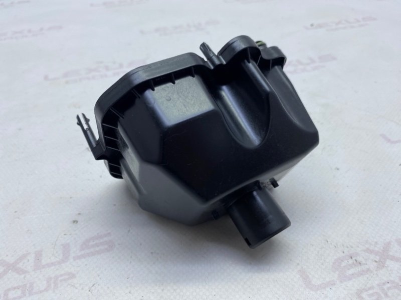 Сепаратор масляный Land Rover Range Rover 2016 L405 30DDTX LR013532 контрактная