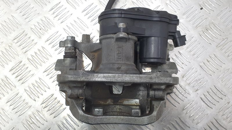 Суппорт задний левый ES250 2020 AXZA10 A25AFKS