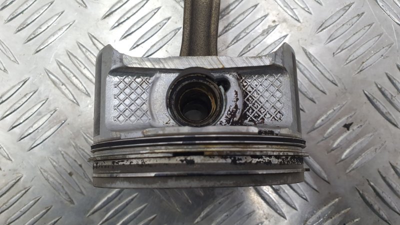 Поршень RX400h 2006 MHU38 3MZFE