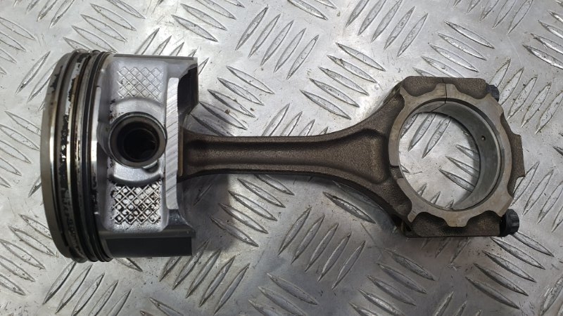 Поршень Toyota Highlander 2008 MHU48 3MZFE 1310120050 контрактная