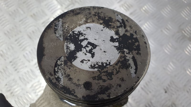 Поршень Lexus RX330 MCU38 3MZFE