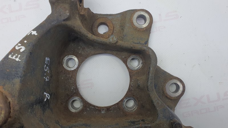 Кулак поворотный задний правый ES200 2020 ASZ10 6ARFSE Кулак поворотный задний правый ES200 2020 ASZ10 6ARFSE