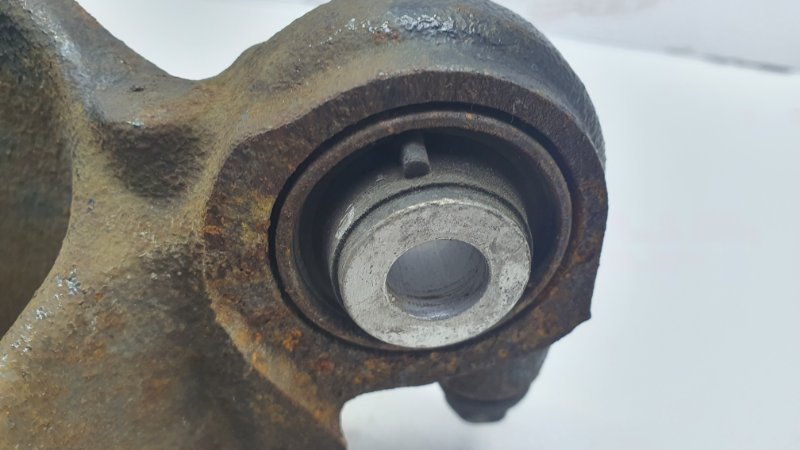 Кулак поворотный задний правый ES200 2020 ASZ10 6ARFSE Кулак поворотный задний правый ES200 2020 ASZ10 6ARFSE