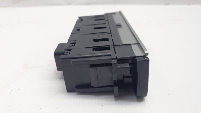 Блок управления подвеской Land Cruiser Prado 2020 GDJ150 1GDFTV Блок управления подвеской Land Cruiser Prado 2020 GDJ150 1GDFTV