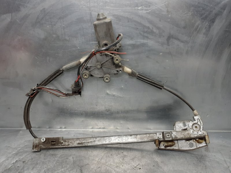 Стеклоподъемник электр. задний правый Volkswagen Passat [B3] 1988-1993 357839462 Б/У