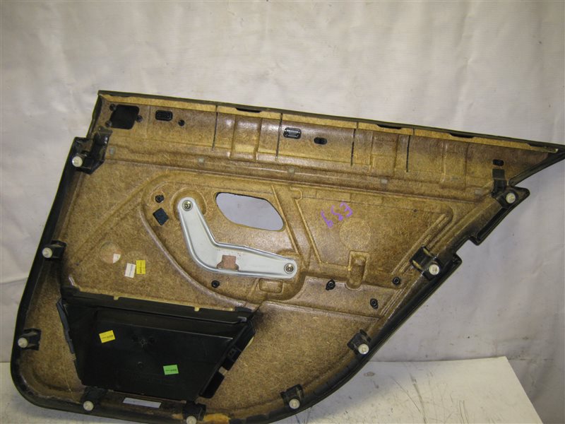 Обшивка двери задней левой 5-серия E39 1995-2003 V303G