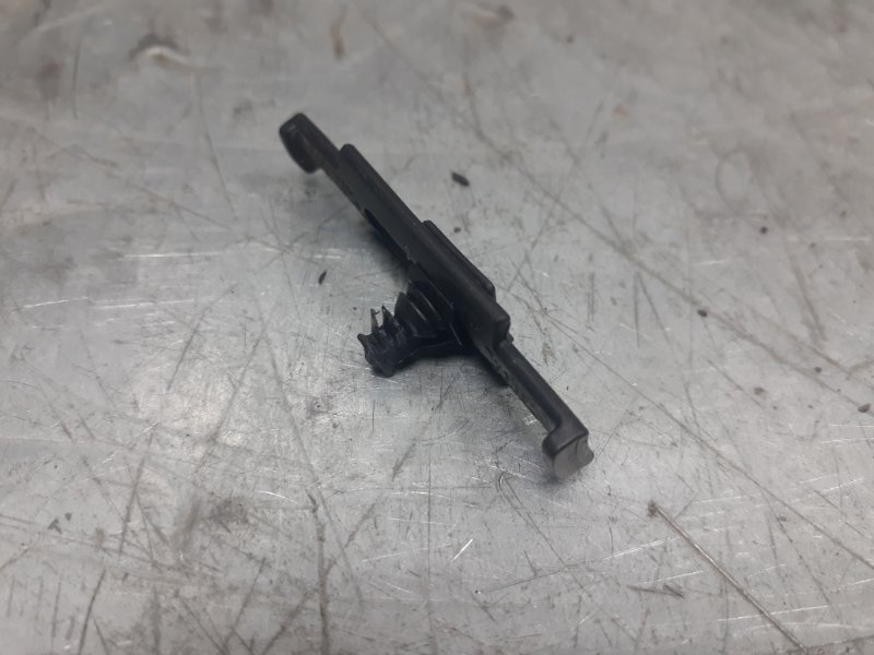 Крепеж AUDI A4 [B6] 2000-2004 СЕДАН 1