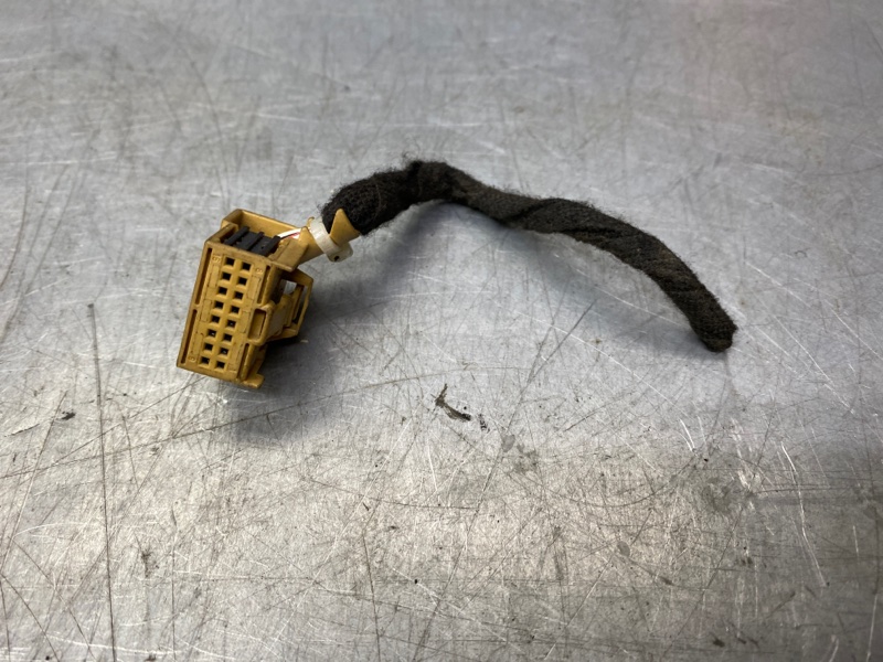 Разъем Golf IV/Bora 1997-2005 Разъем Golf IV/Bora 1997-2005