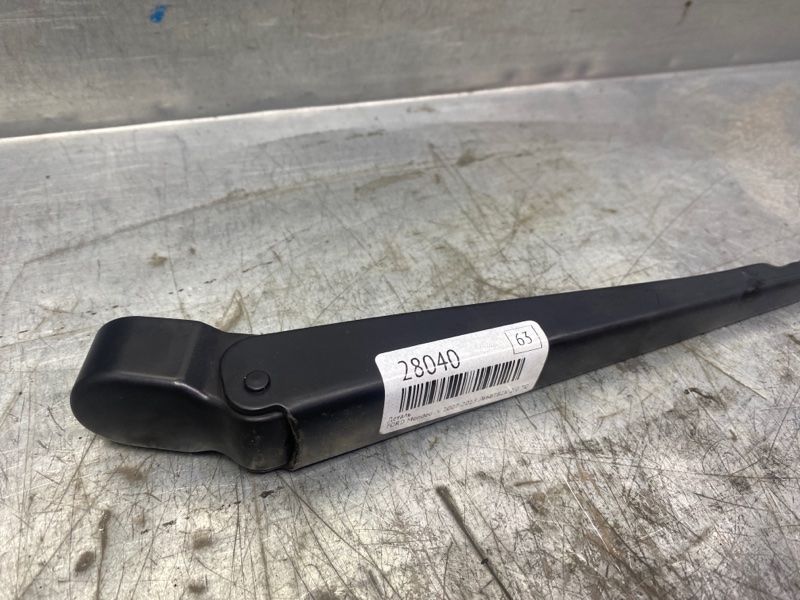 Поводок стеклоочистителя заднего Mondeo IV 2007-2015 2011 v63 ЛИФТБЕК 2.0 TDCI UFDA