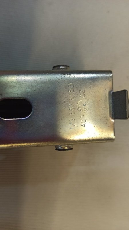 Козырек солнцезащитный Octavia (A5 1Z-) 2004-2013 2010 v82 универсал 2