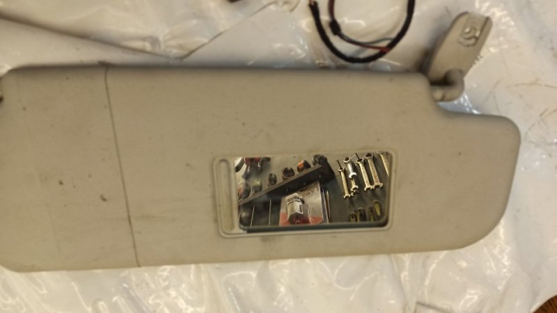 Козырек солнцезащитный Octavia (A5 1Z-) 2004-2013 2010 v82 универсал 2