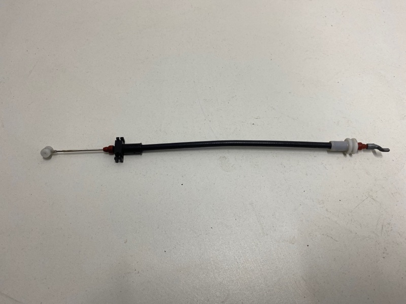 Трос открывания задней двери Focus III 2011-2019 2011 v95 хетчбэк 1 Трос открывания задней двери Focus III 2011-2019 2011 v95 хетчбэк 1