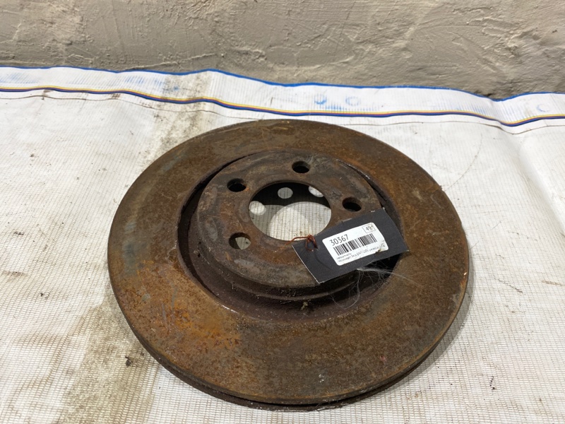 Диск тормозной передний вентилируемый Volkswagen Bora 1997-2005 1999 v49 универсал 1.9 AJM 1J0615301M контрактная