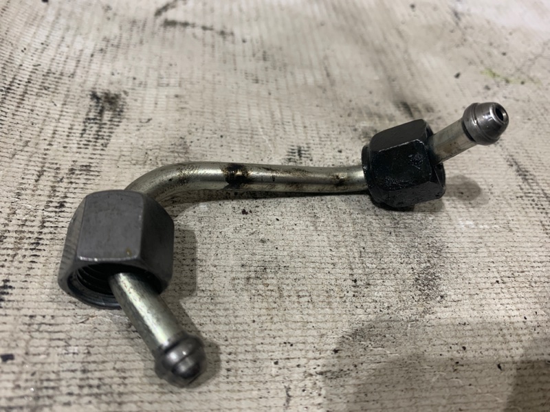 Запчасть трубка топливная FORD Mondeo IV 2007-2015 2011 v63 ЛИФТБЕК 2.0 TDCI UFDA 1683837 контрактная Трубка топливная FORD Mondeo IV 2007-2015 2011 v63 ЛИФТБЕК 2.0 TDCI UFDA 1683837 контрактная