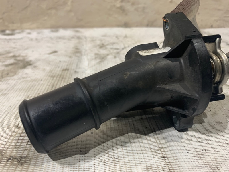 Термостат FORD Focus II 2005-2008 хетчбэк 1 Термостат FORD Focus II 2005-2008 хетчбэк 1