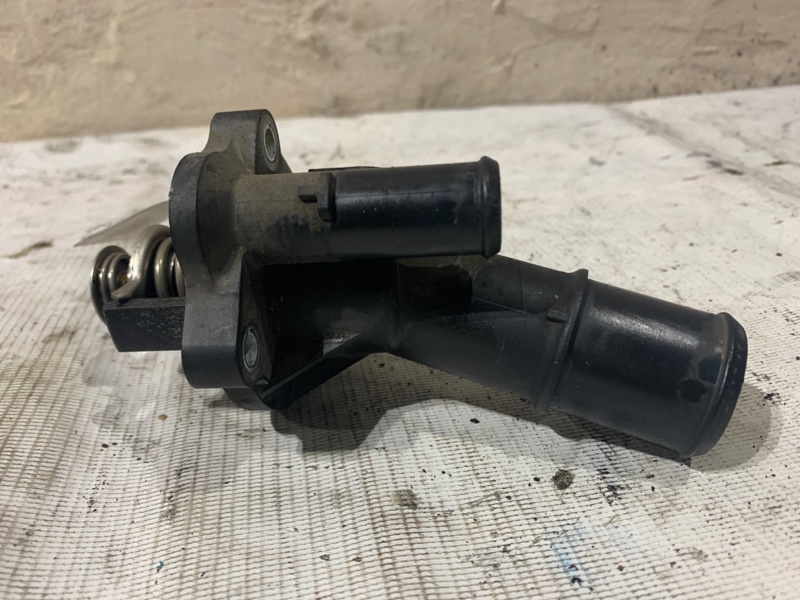 Термостат Focus II 2005-2008 2007 v74 хетчбэк 1 Термостат Focus II 2005-2008 2007 v74 хетчбэк 1